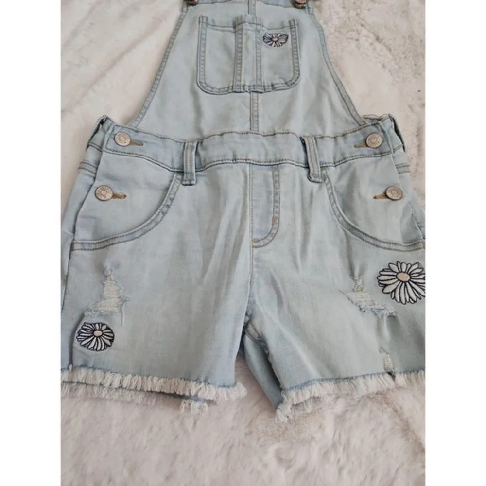 Justice Girls Size 12 Daisy Embroidered Denim Shortalls Light Wash Distressed